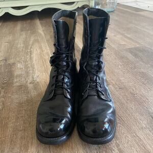 1967 Vietnam War US Military Combat Boots 10R Endicott Johnson Vibram Sole black